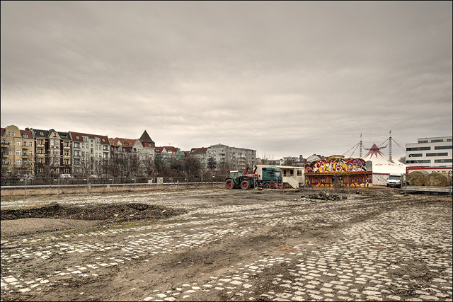 berlin construction site terrain vague cityscape stadtraum densification verdichtung urban spaces stadtentwicklung